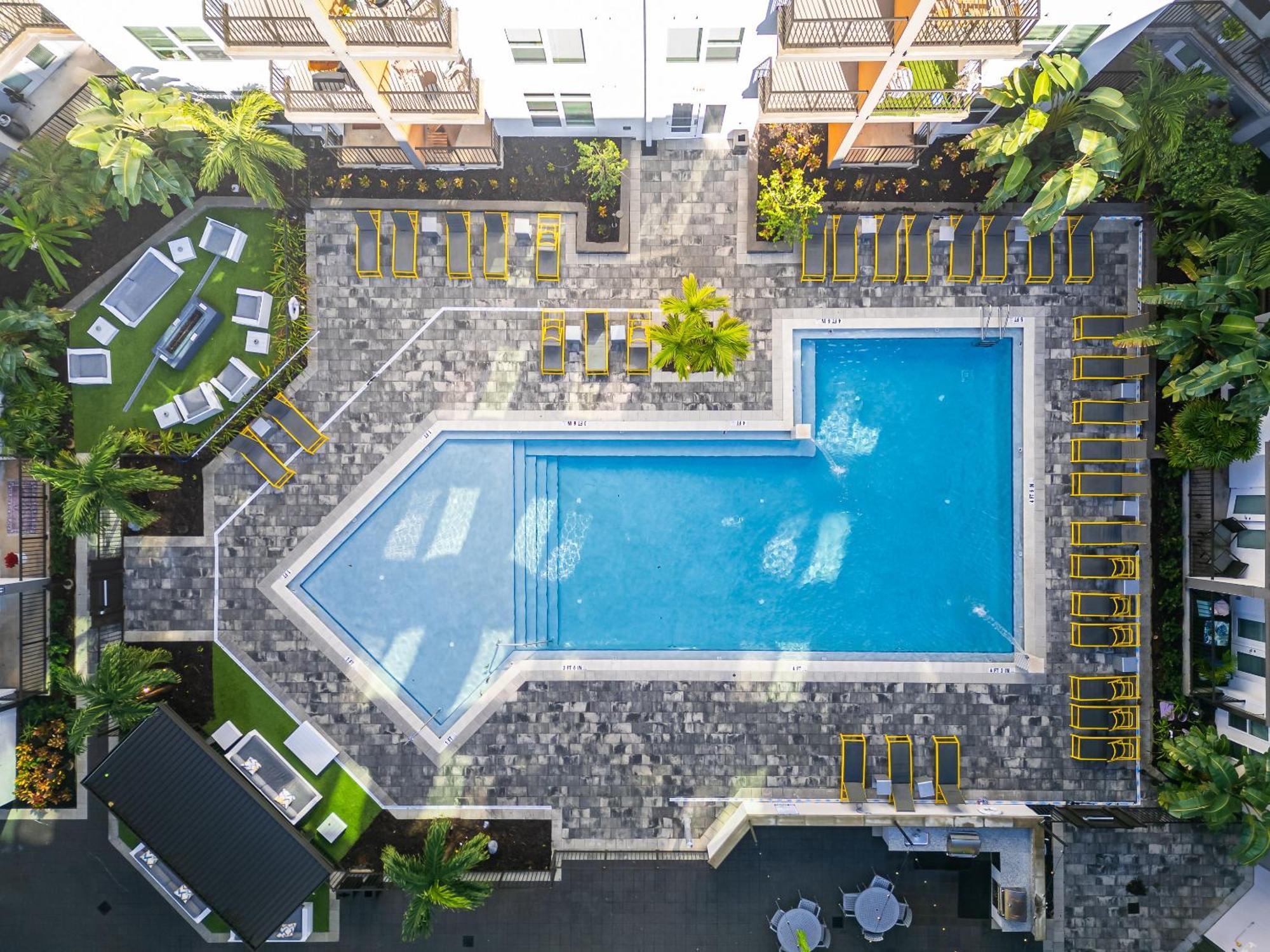 Tropicana Field 2 Bed In Dwtwn With Free Parking Lejlighed Saint Petersburg Eksteriør billede